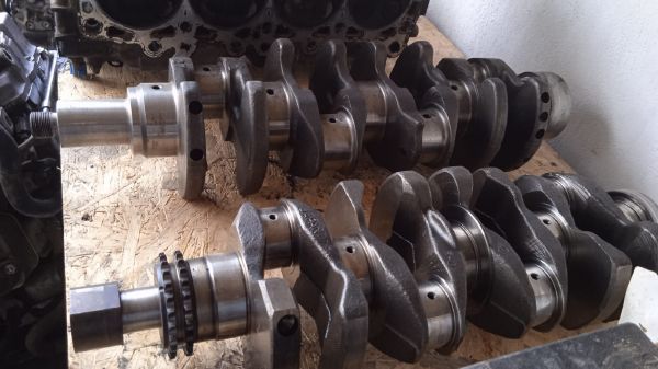 NİSSAN D22 ÇIKMA KRANK