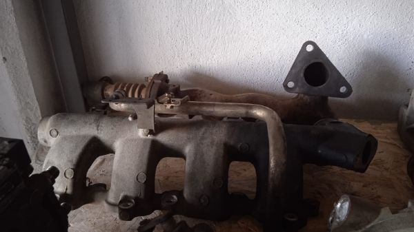 NİSSAN SKYSTAR ÇIKMA EMME MANİFOLDU